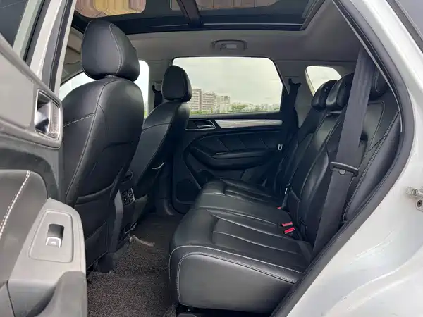 Roewe RX5 2018