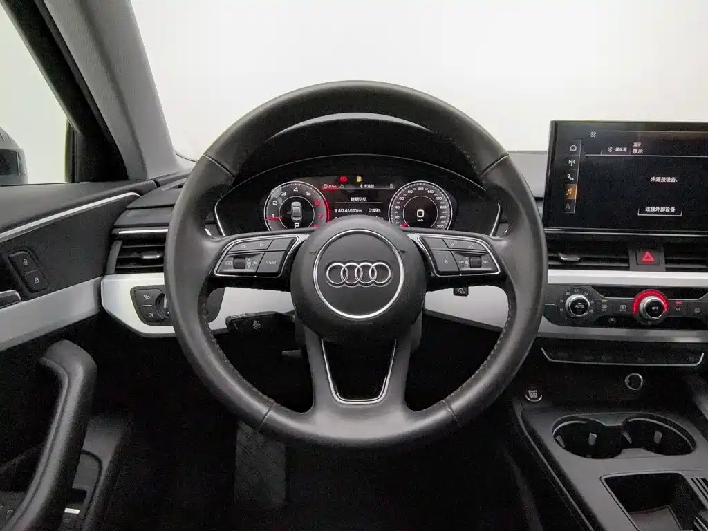 Audi A4L 2021 — фото 11