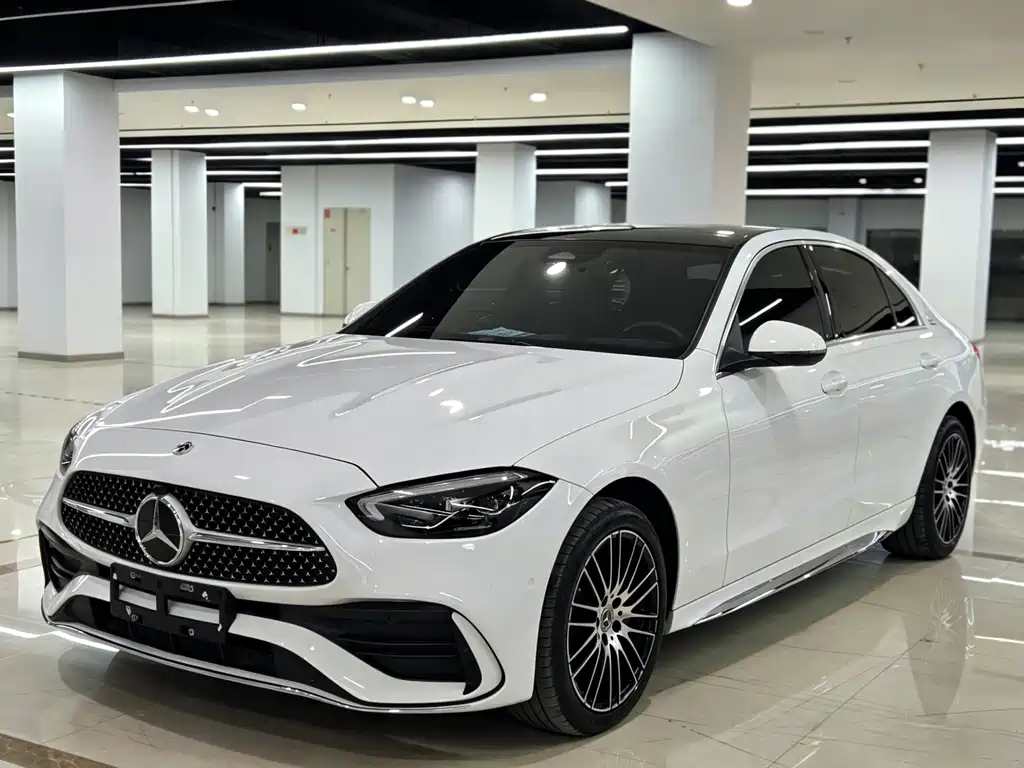 Mercedes-Benz C-Class 2022