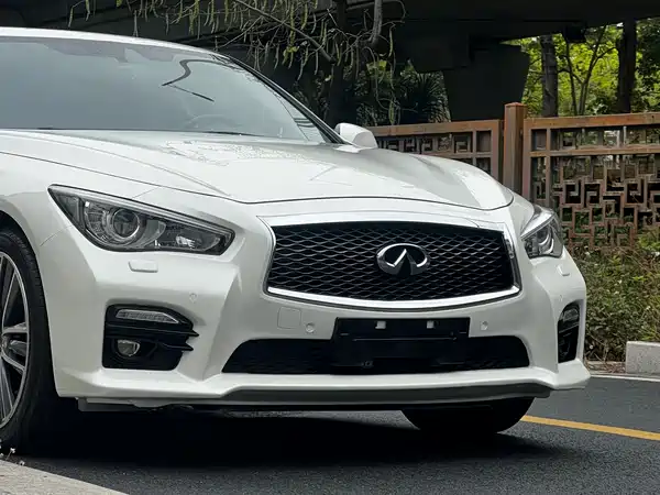 Infiniti Q50L 2016