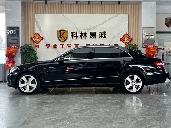 Mercedes-Benz E-Class 2013