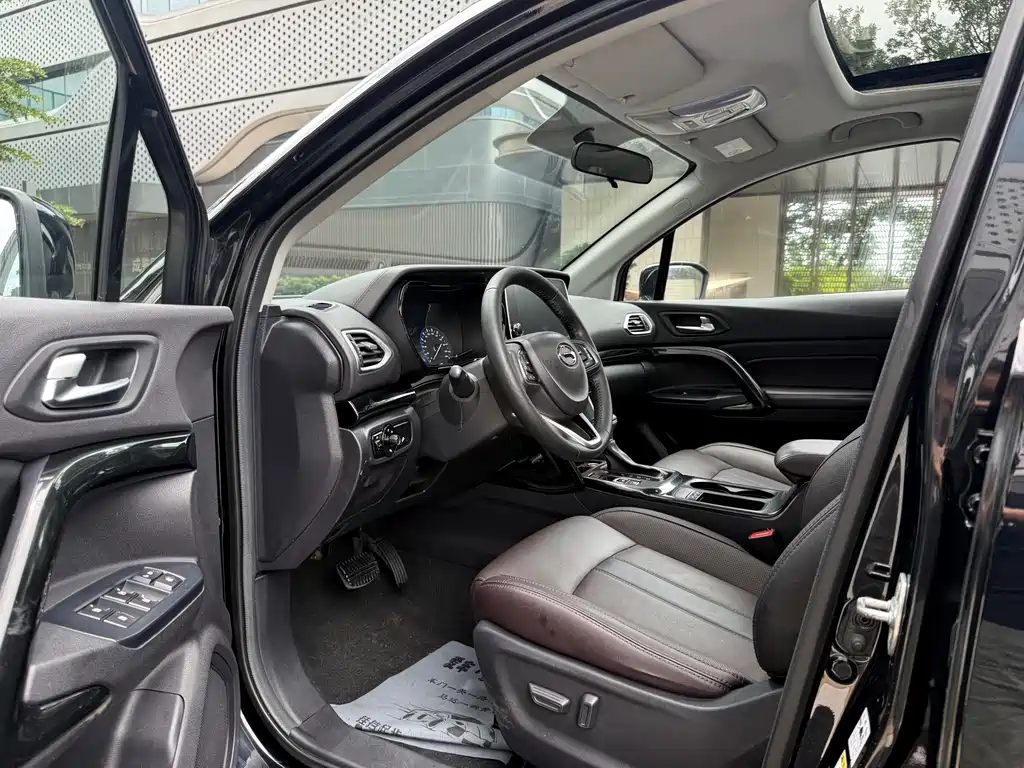 GAC Trumpchi GS4 2019 — фото 9