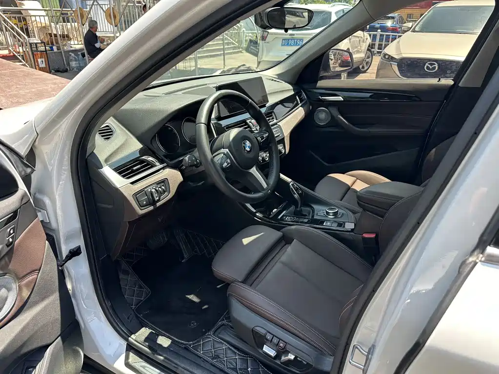 BMW X1 2023 — фото 11
