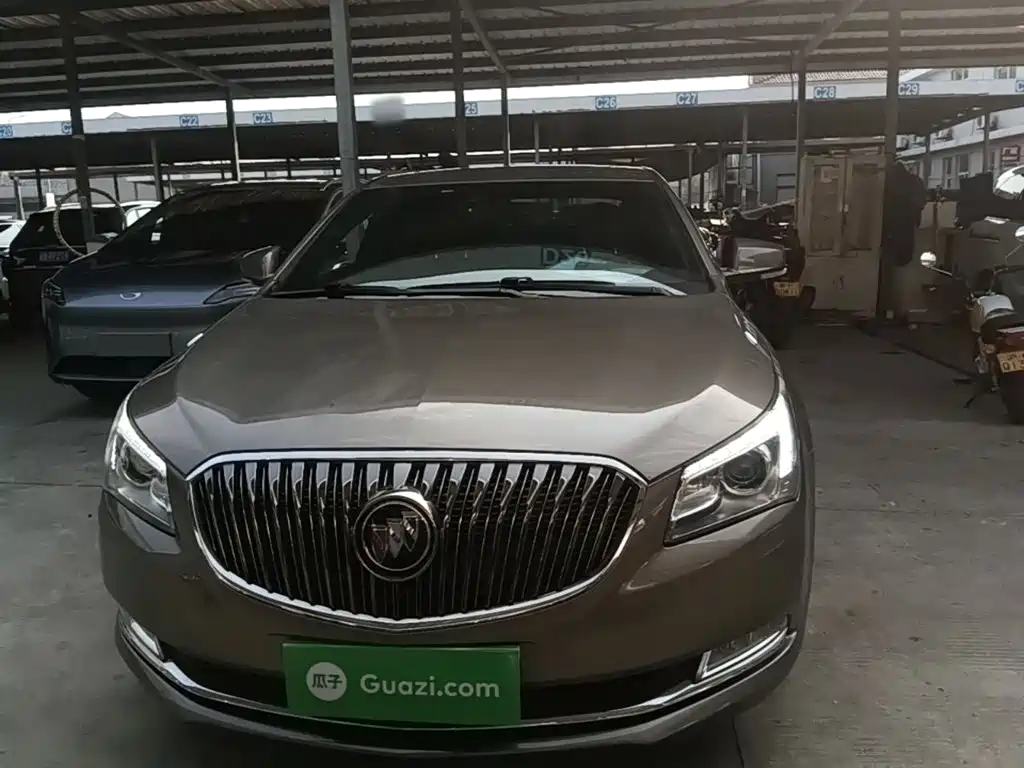 Buick LaCrosse 2015 — фото 3