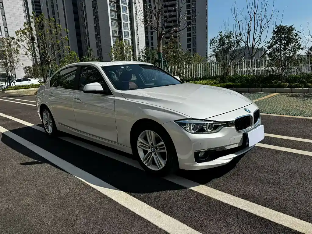 BMW 3 Series 2016