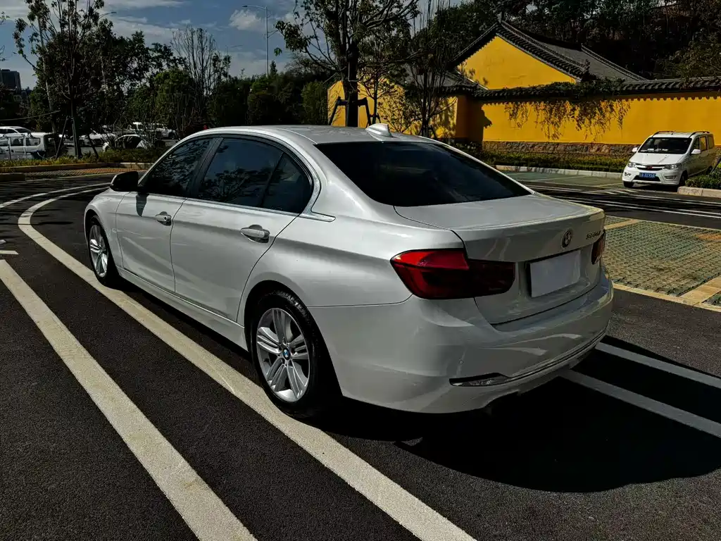BMW 3 Series 2016