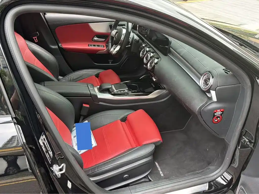 Mercedes-Benz A-Class AMG 2022 — фото 14