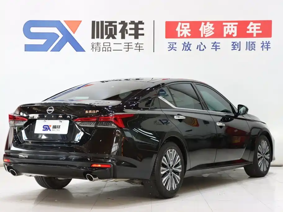 Nissan Teana 2024