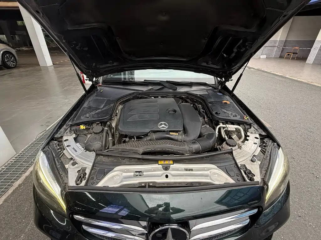 Mercedes-Benz C-Class 2019 — фото 11