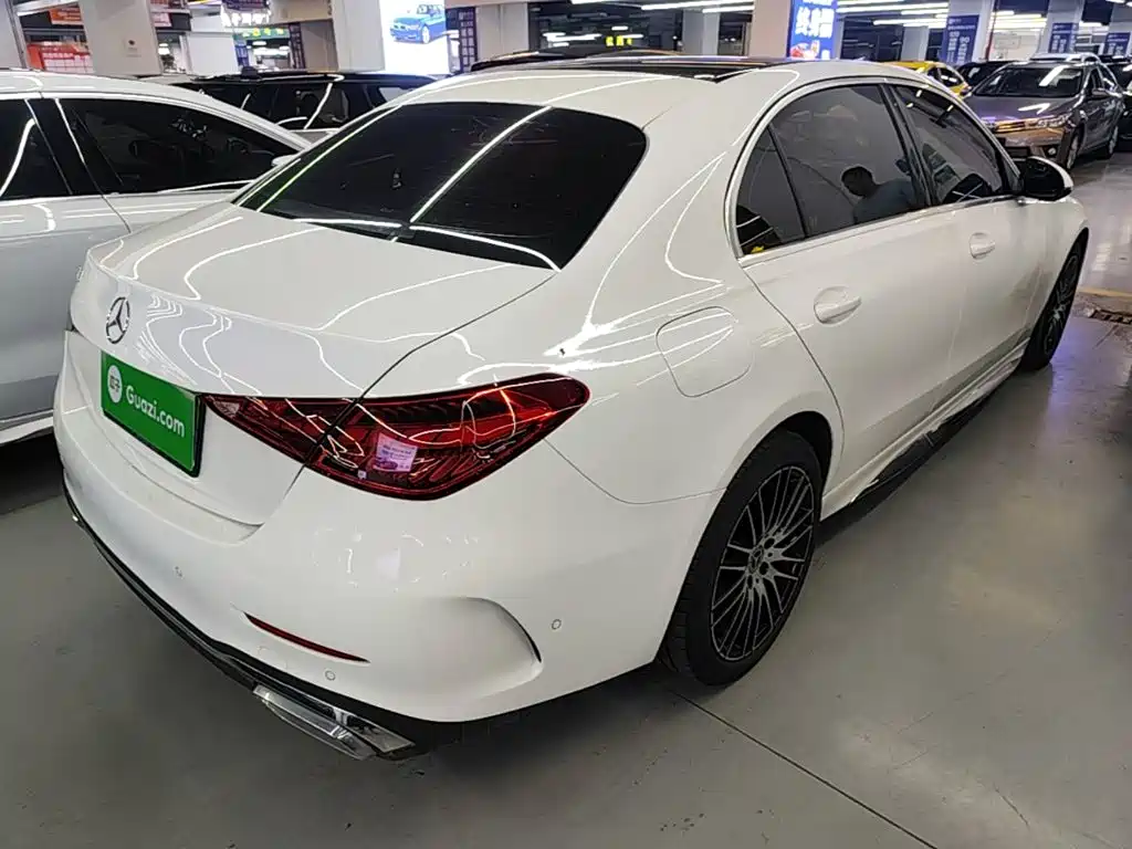 Mercedes-Benz C-Class 2023 — фото 7