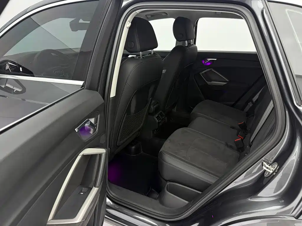 Audi Q3 2022 — фото 15