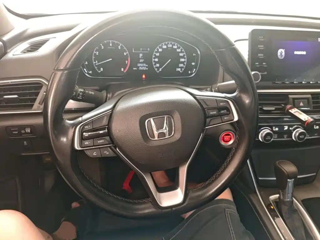 Honda Inspire 2021 — фото 11