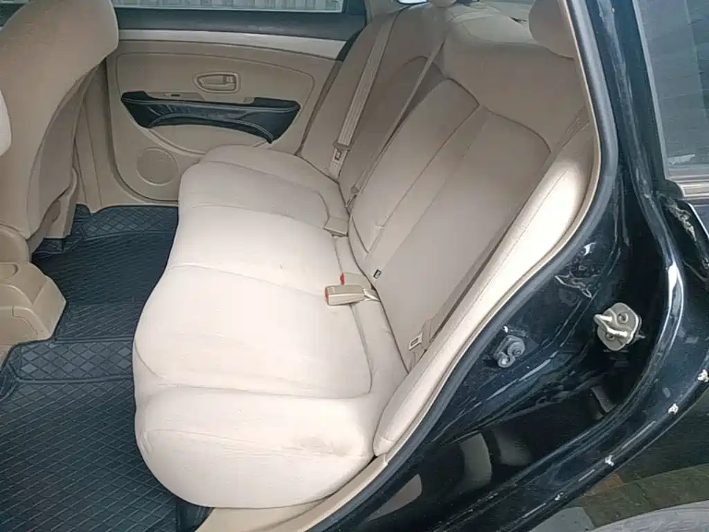 Nissan Sylphy 2016 — фото 17