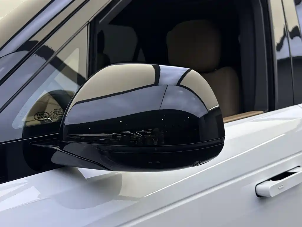 Land Rover Sport 2023 — фото 24