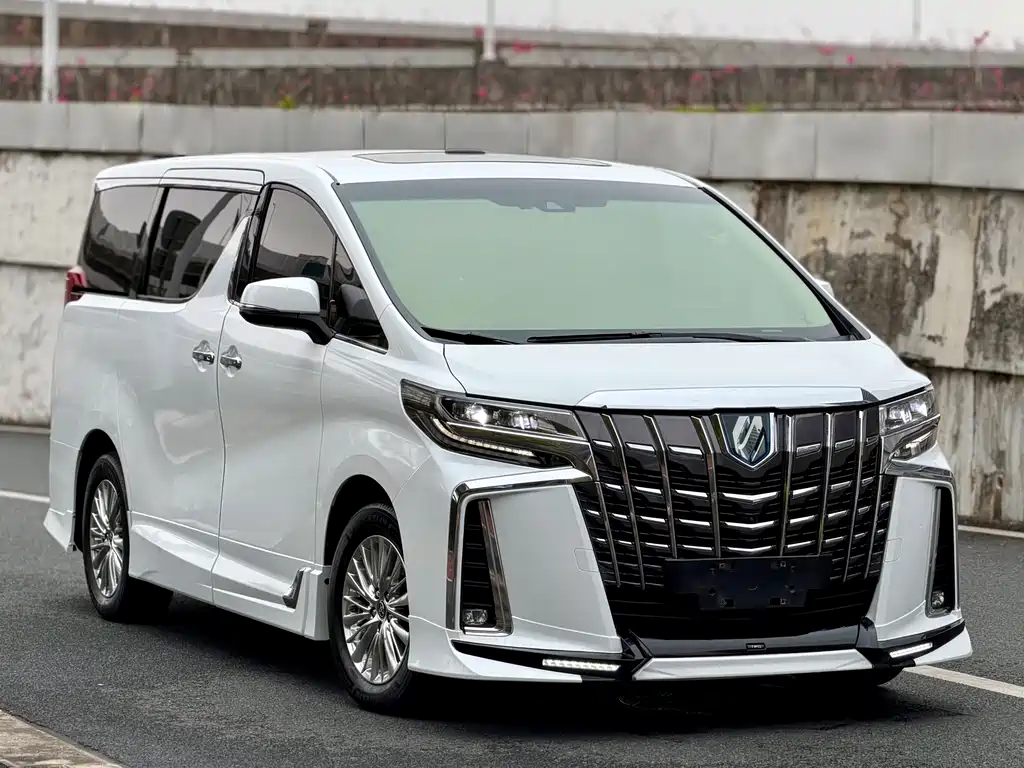 Toyota Alphard 2019 — фото 3