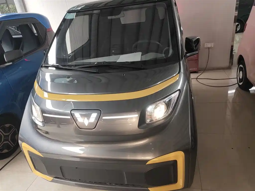 Wuling Nano EV 2022 — фото 3