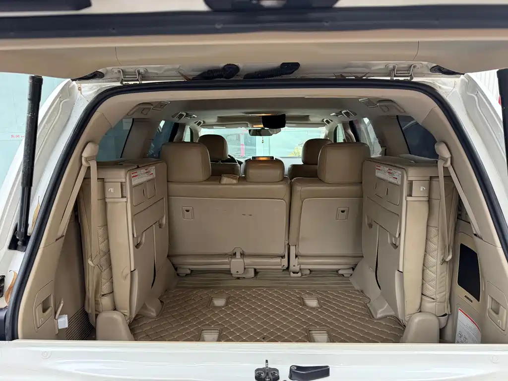 Toyota Land Cruiser 2018 — фото 17