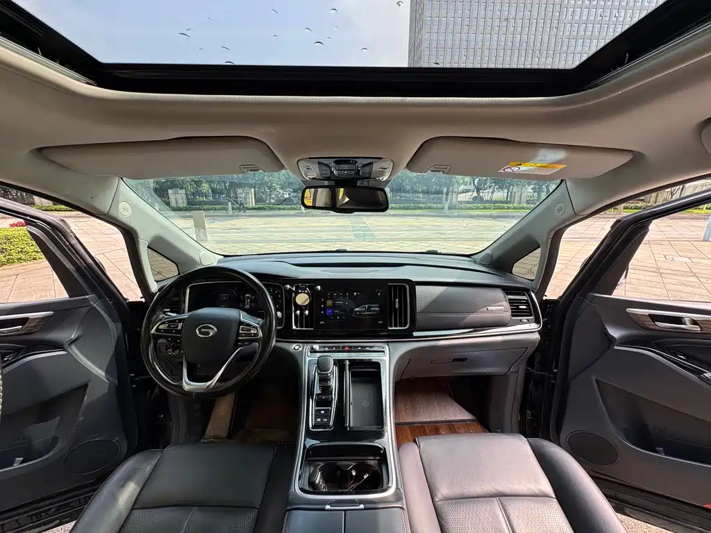 GAC Motor Trumpchi M8 2021 — фото 8
