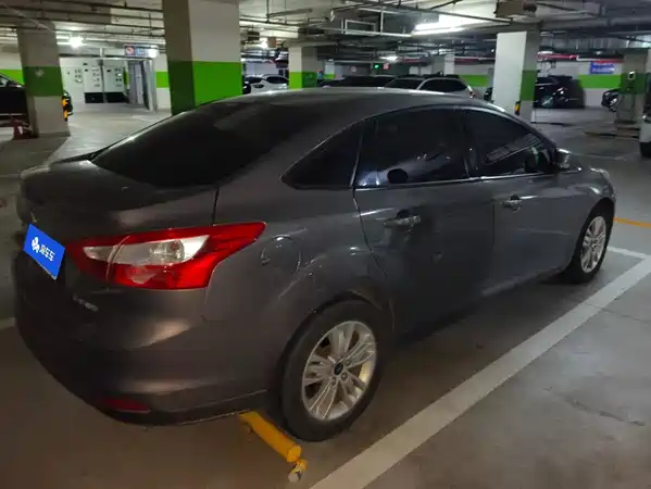 Ford Focus 2014