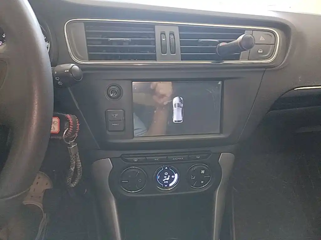 Citroen C3-XR 2015 — фото 13