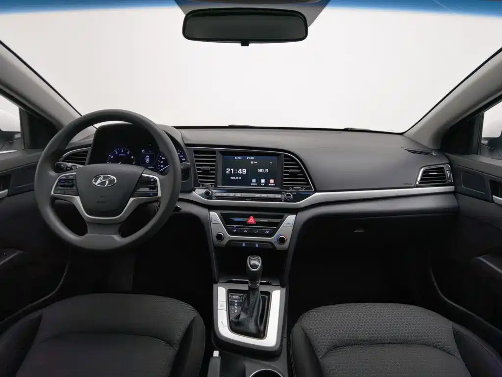 Hyundai Celesta 2018 — фото 5