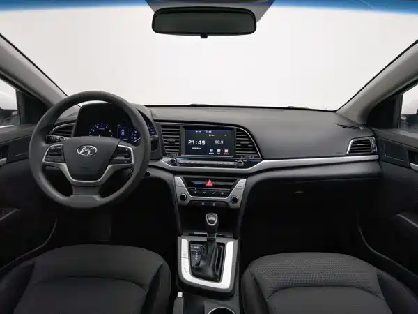 Hyundai Celesta 2018