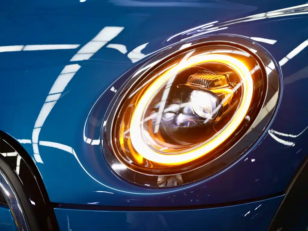 MINI MINI 2023