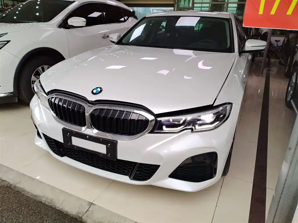 BMW 3 Series 2020 — фото 1