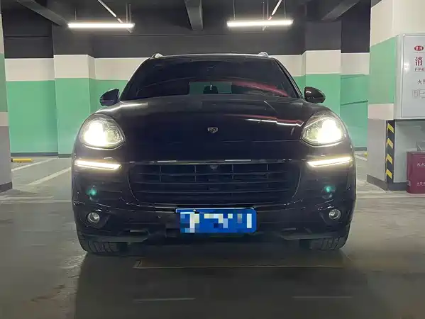 Porsche Cayenne 2017