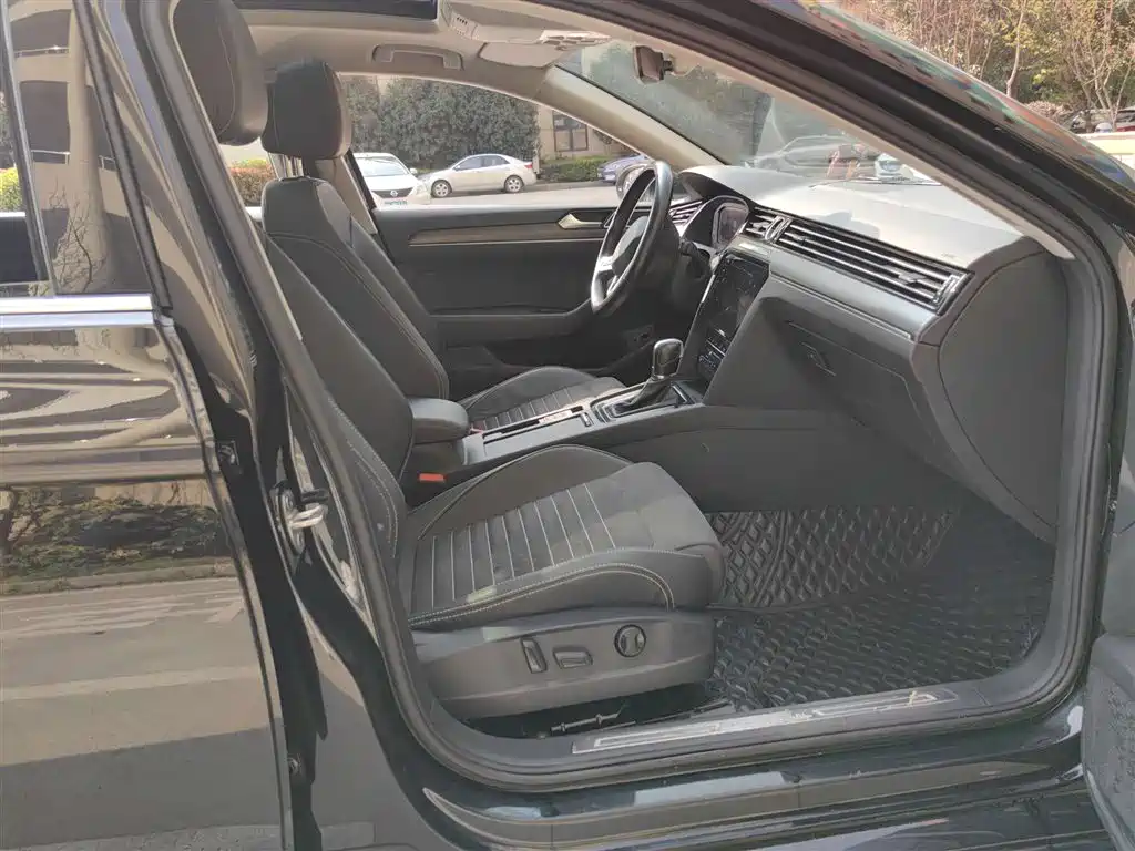 Volkswagen Magotan 2021