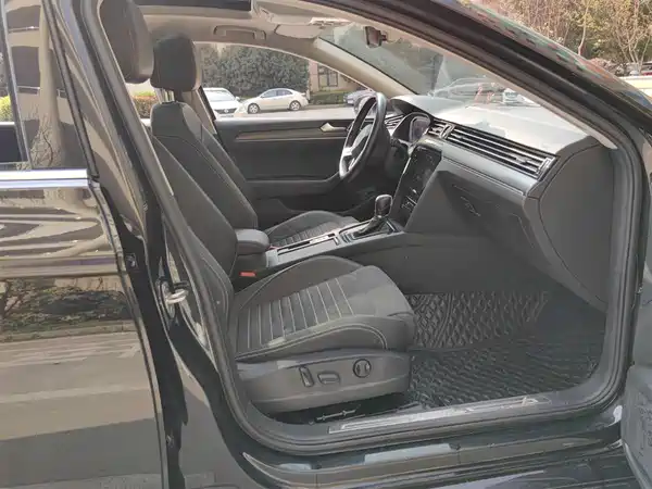 Volkswagen Magotan 2021