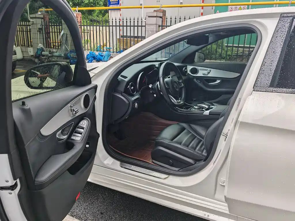 Mercedes-Benz C-Class 2015