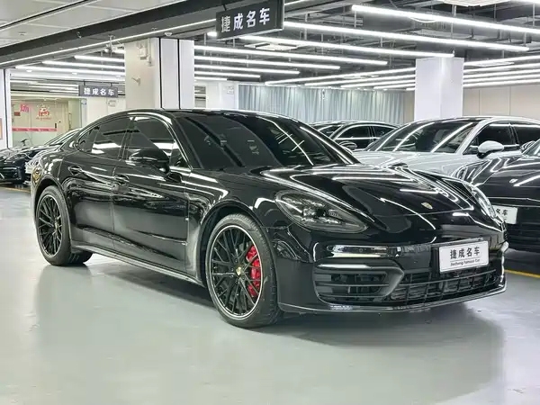 Porsche Panamera 2018