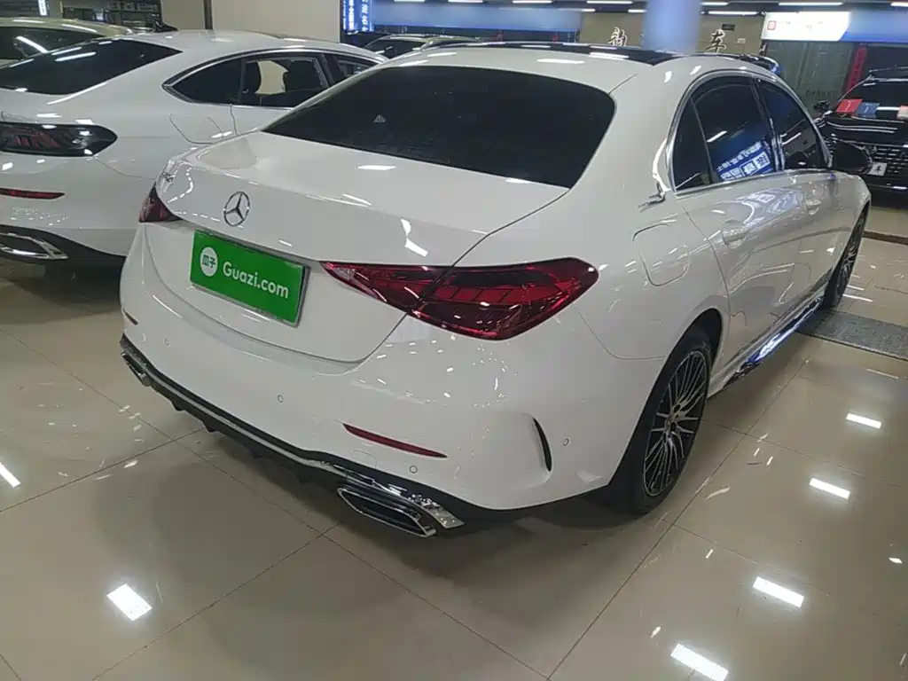 Mercedes-Benz C-Class 2025