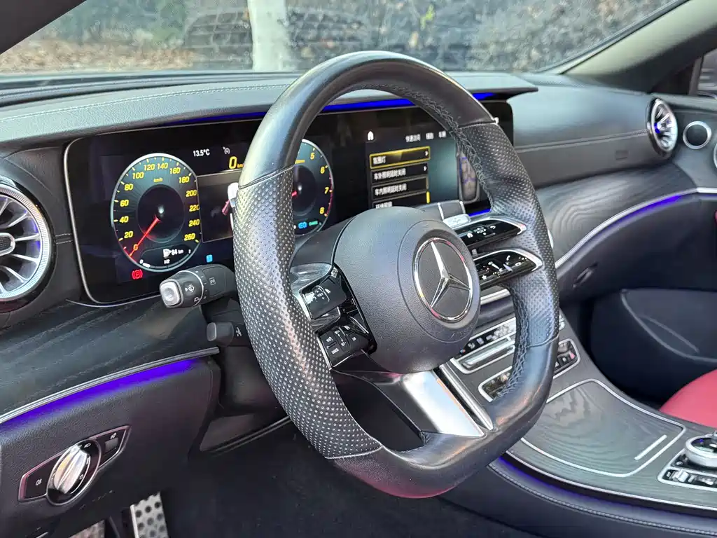 Mercedes-Benz E-Class 2021 — фото 14