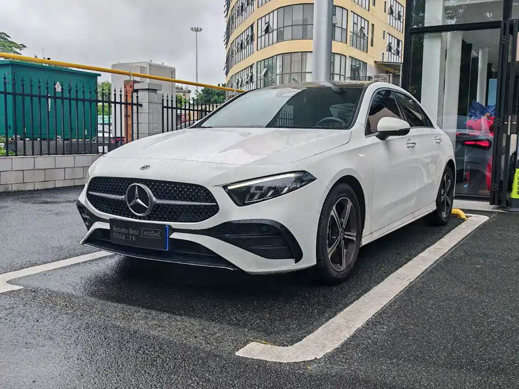 Mercedes-Benz A-Class 2024