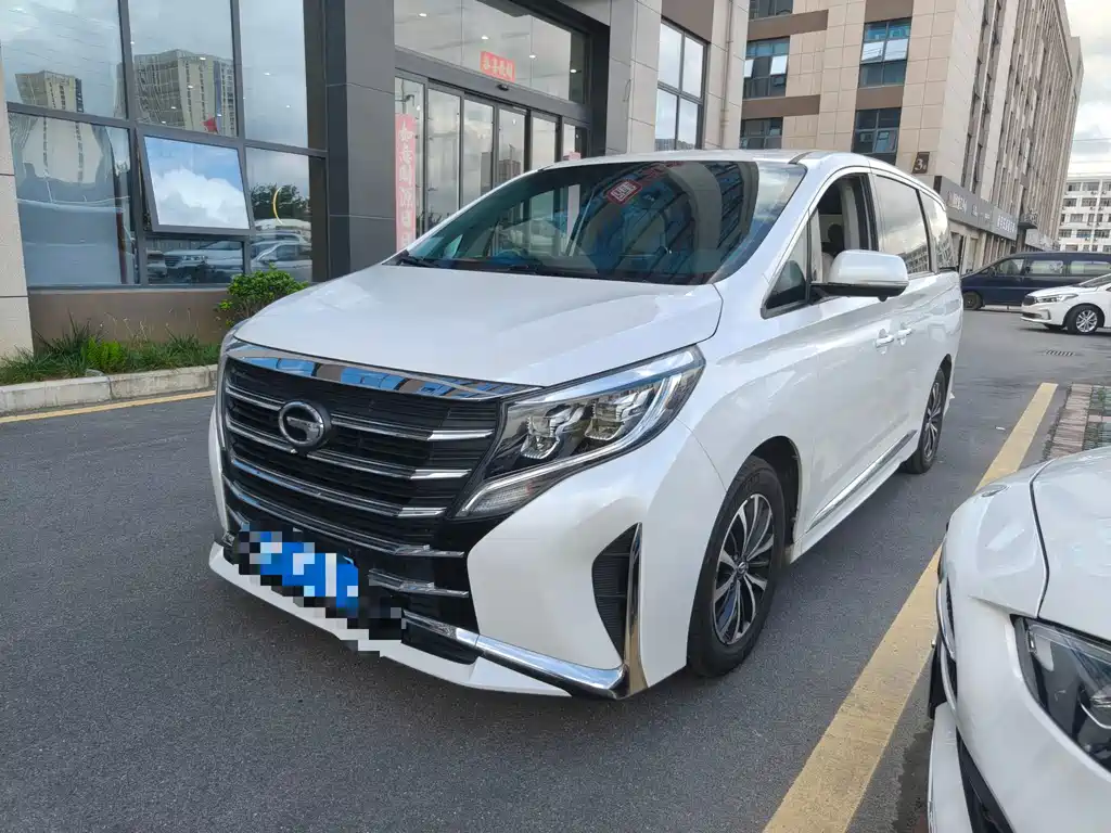 GAC Trumpchi M8 2022 — фото 1