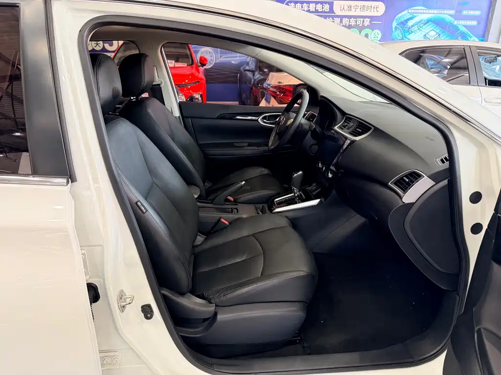 Nissan Sylphy 2017 — фото 13
