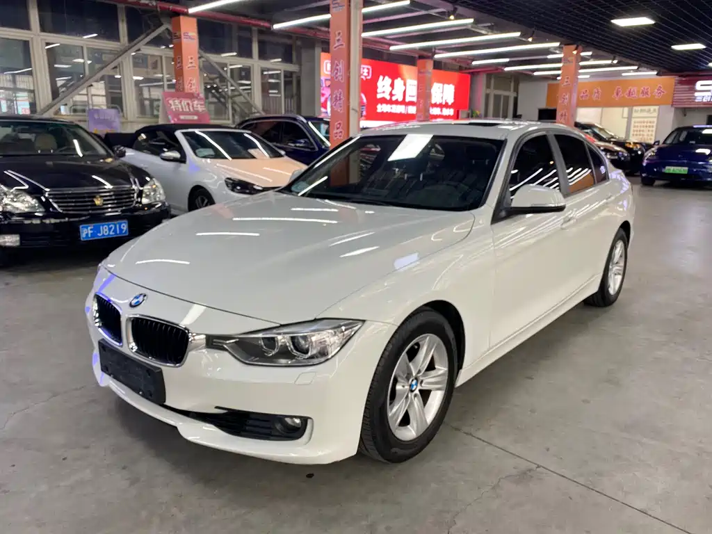 BMW 3 Series 2014 — фото 1