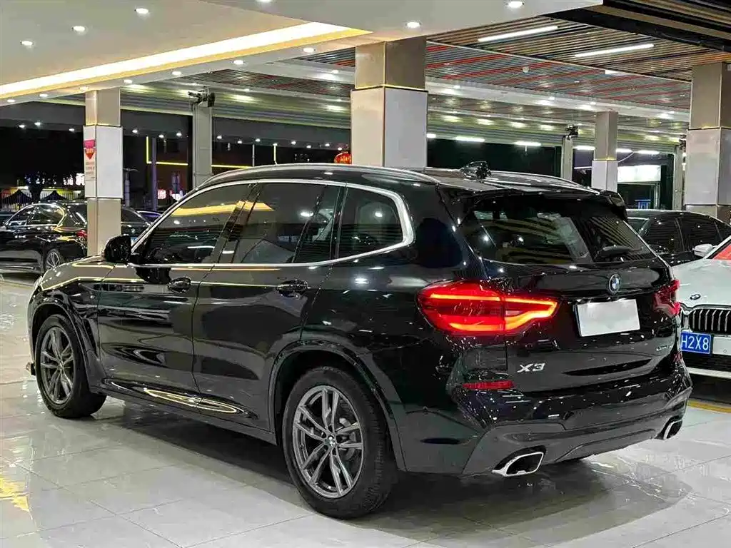 BMW X3 2021 — фото 11