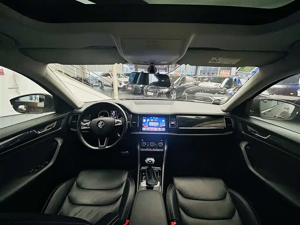 Skoda Kodiaq 2017 — фото 14