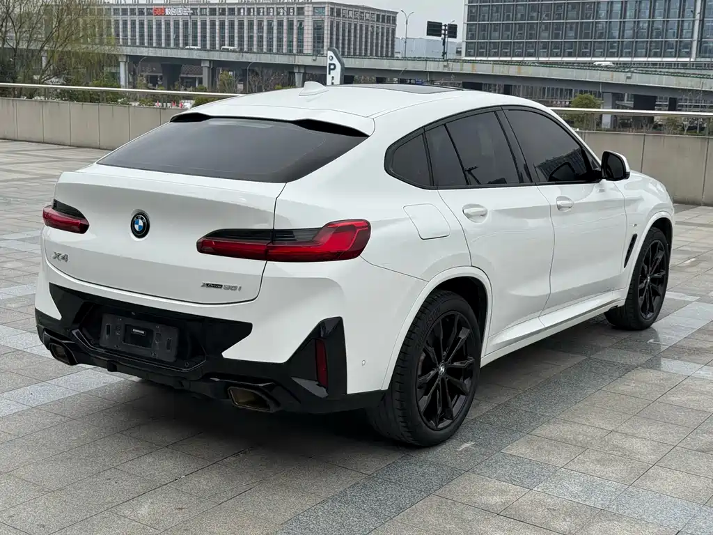 BMW X4 2021 — фото 8