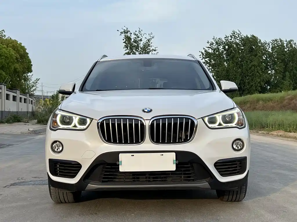 BMW X1 2019 — фото 2