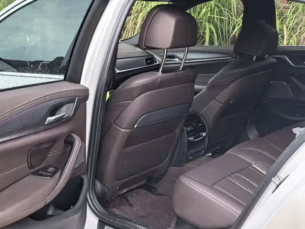 BMW 5 Series 2023