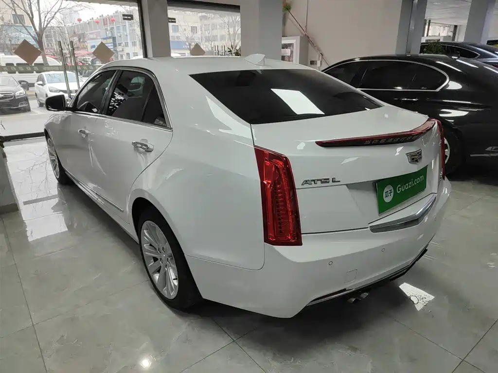 Cadillac ATS-L 2018 — фото 23