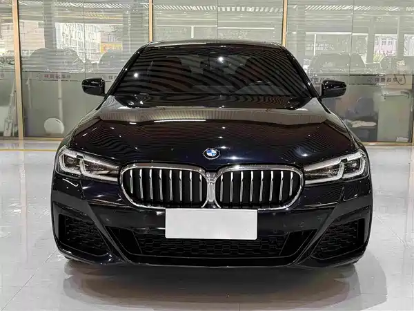 BMW 5 Series 2023