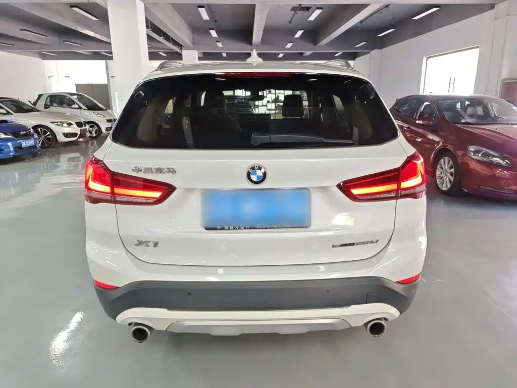 BMW X1 2020 — фото 4