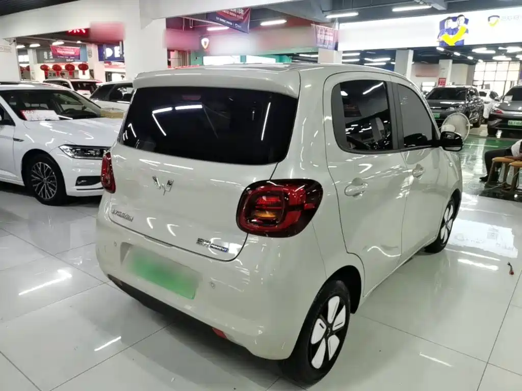 Wuling Hongguang MINIEV 2025