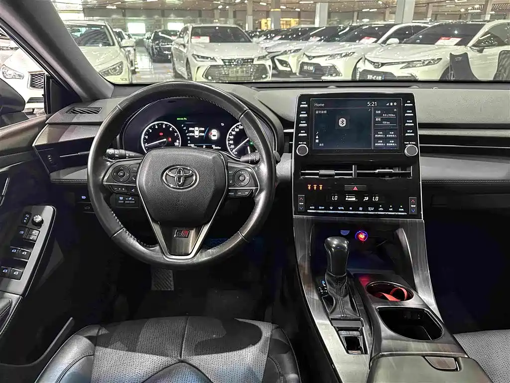 Toyota Avalon 2019 — фото 5