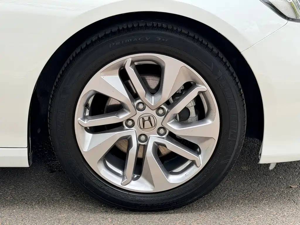 Honda Accord 2021 — фото 8